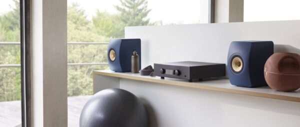 Headphone-Zone-KEF-LS50Meta-Drop-Banner-03_2048x2048